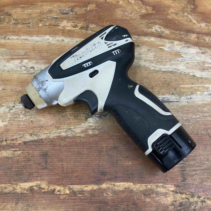 ☆マキタ(makita) コードレスインパクトドライバ TD090DWXW【柏店】