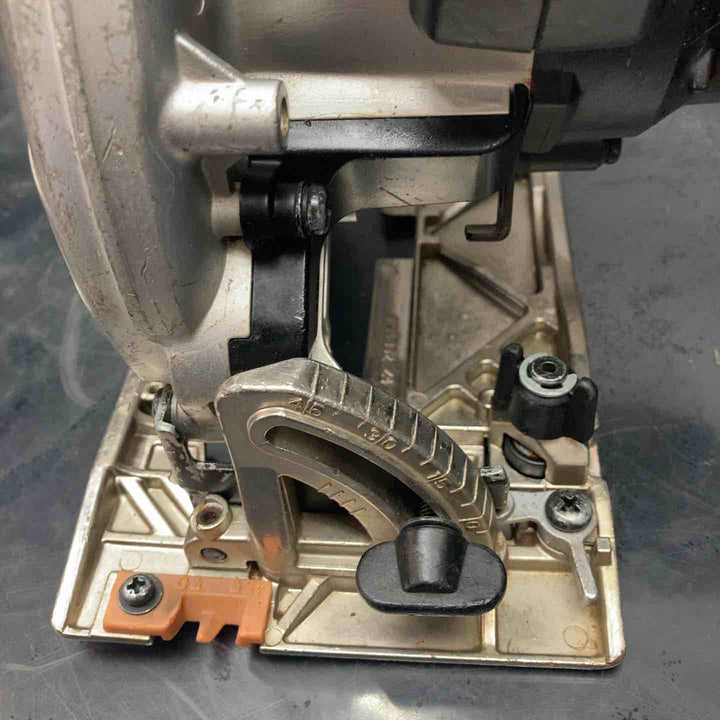 ★マキタ(makita) コードレス丸のこ HS631DZB【川越店】