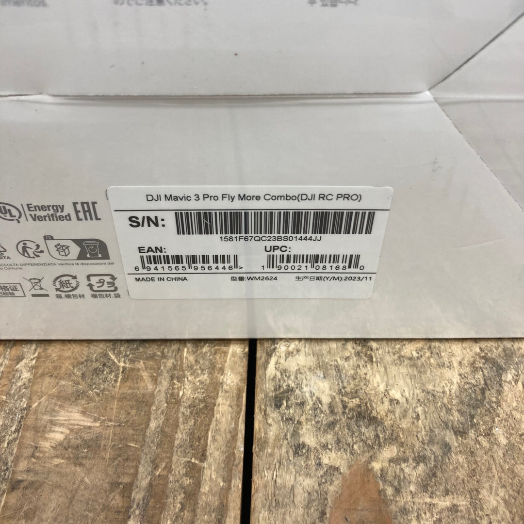 ★DJI ドローン DJI Mavic 3 Pro Fly More コンボ(DJI RC Pro付属 WM2624)【所沢店】