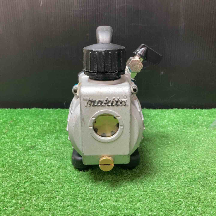 ★マキタ(makita) コードレス真空ポンプ VP180DZ【岩槻店】