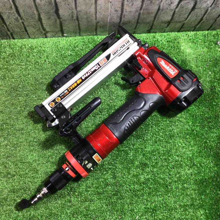 【中古品】◇マキタ(makita) 高圧エアタッカ AT1025HA【八潮店】