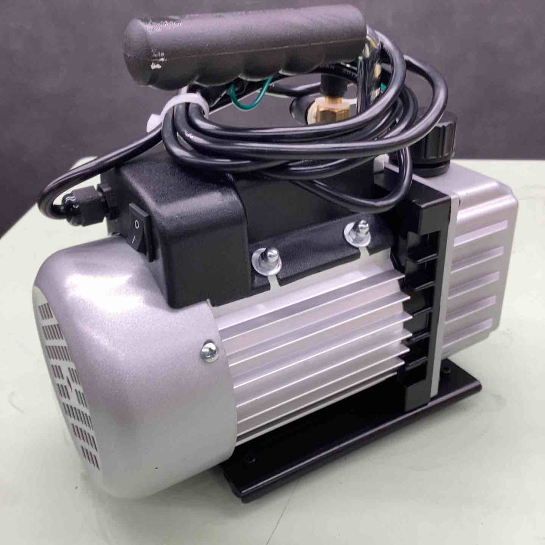 真空ポンプ A68N05【越谷店】