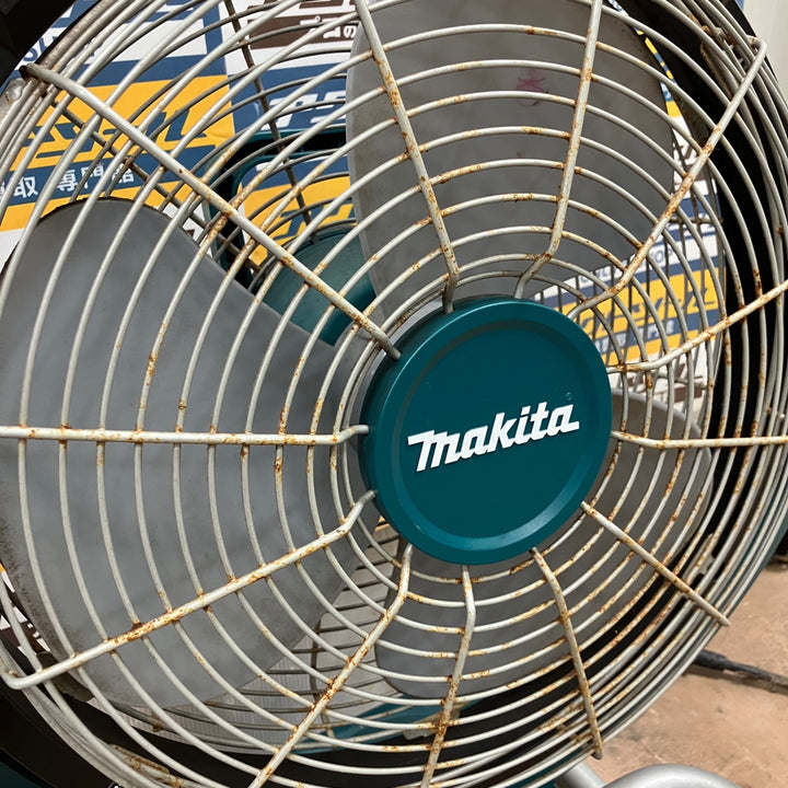 ☆マキタ(makita) コードレス産業扇 CF300DZ ACアダプタ無し 首振り 風量調節【草加店】