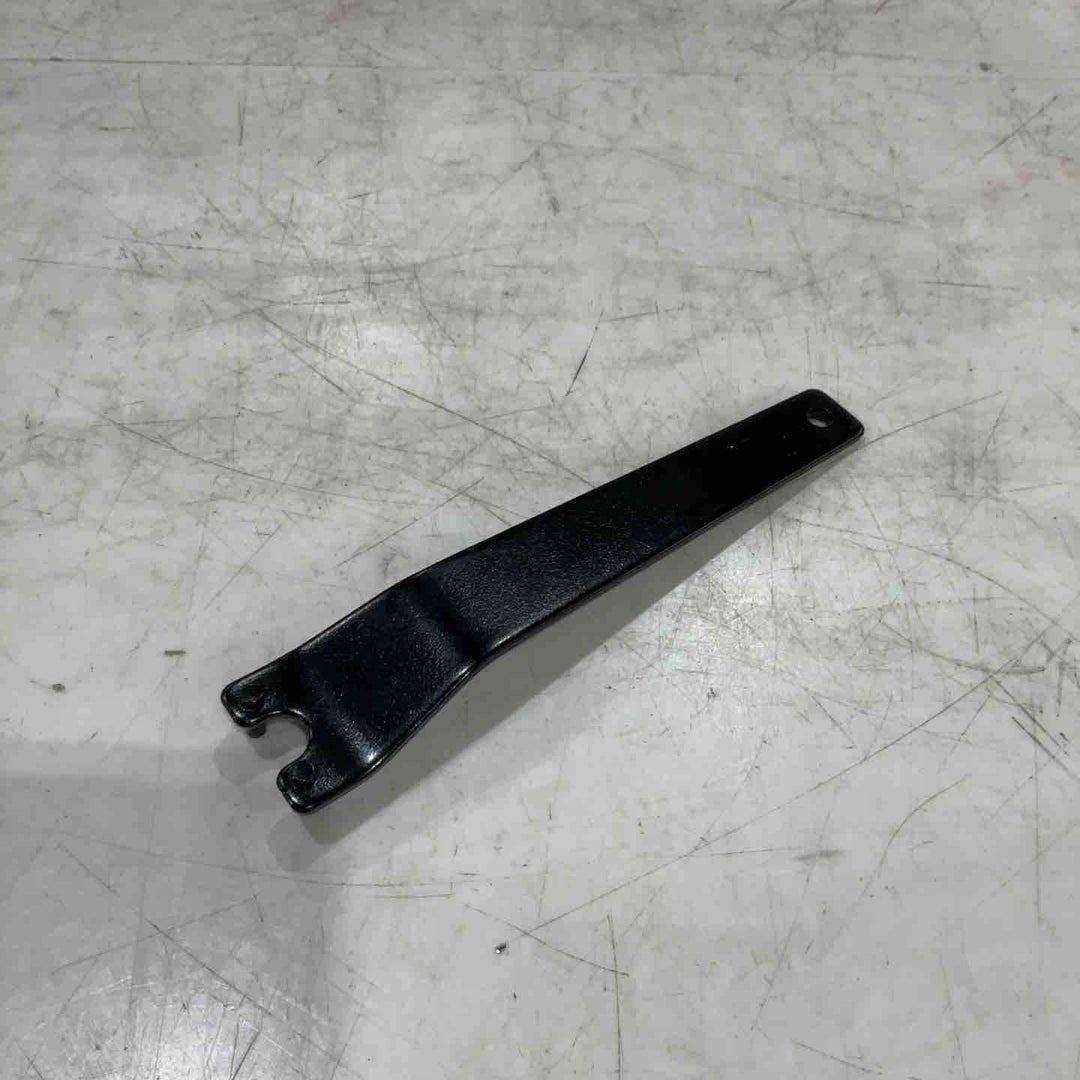 ☆マキタ(makita) コードレスディスクグラインダ GA402DZ【川口店】