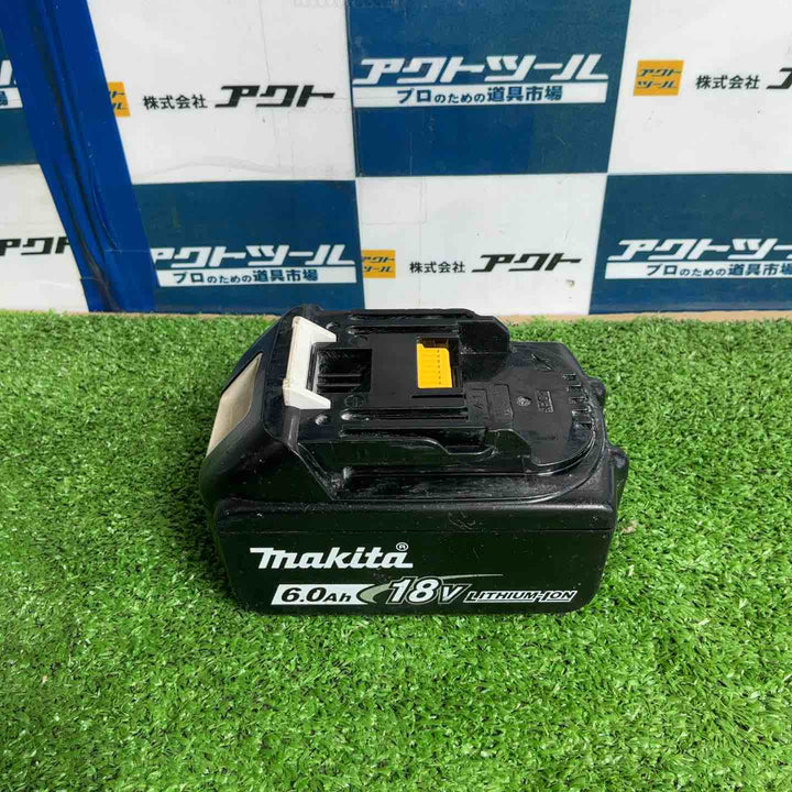 送料無料!! マキタ(makita) コードレスマルチツール TM52DRG 動作確認済み【草加店】