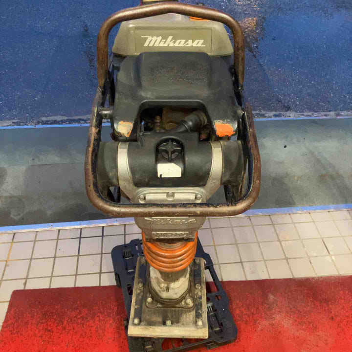 【店頭受取り限定】◇三笠(ミカサ/mikasa) エンジンランマー MT-55L【草加店】