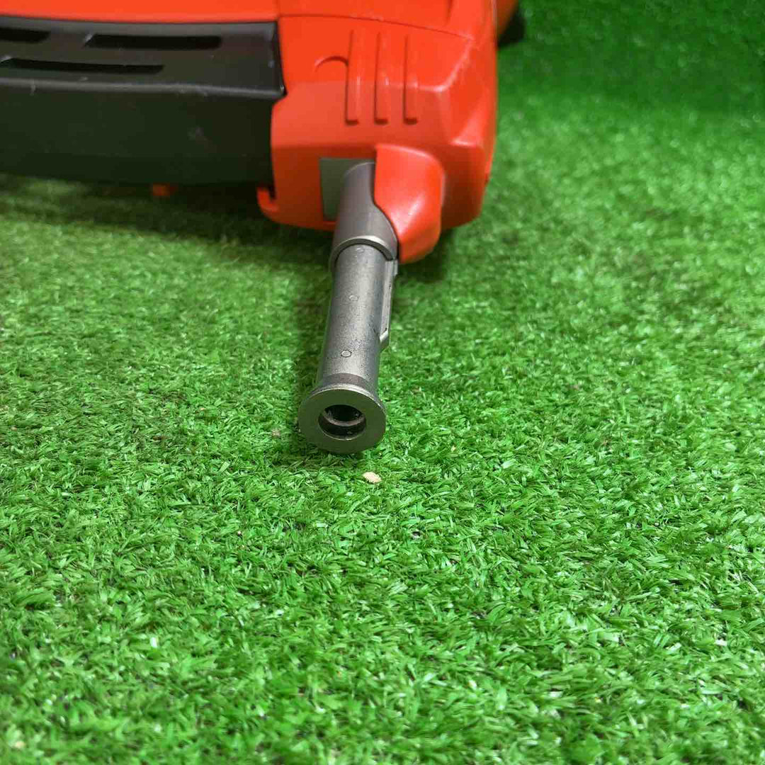 【中古品】 ヒルティ(HILTI) ガス式鋲打機 GX120 【藤沢店】