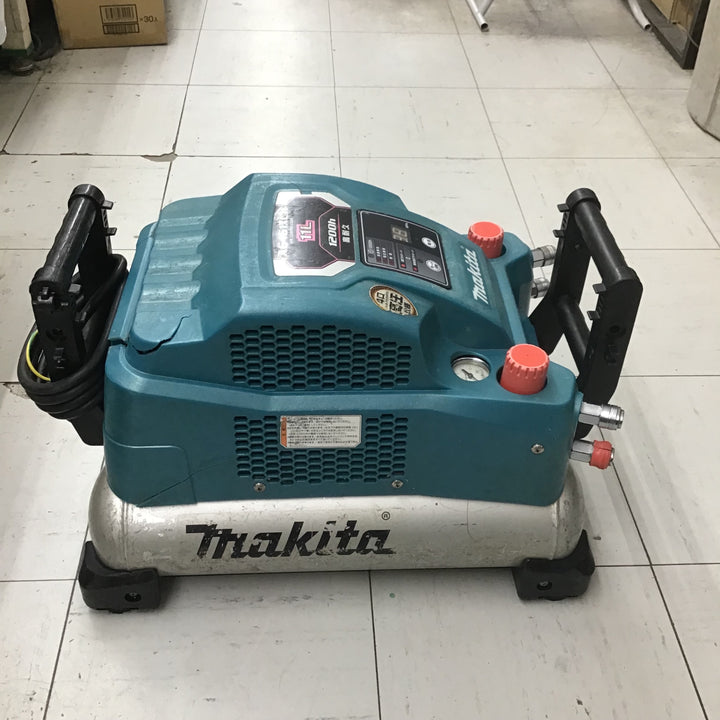 【現状品】 マキタ/makita エアコンプレッサー AC461XLH【鴻巣店】