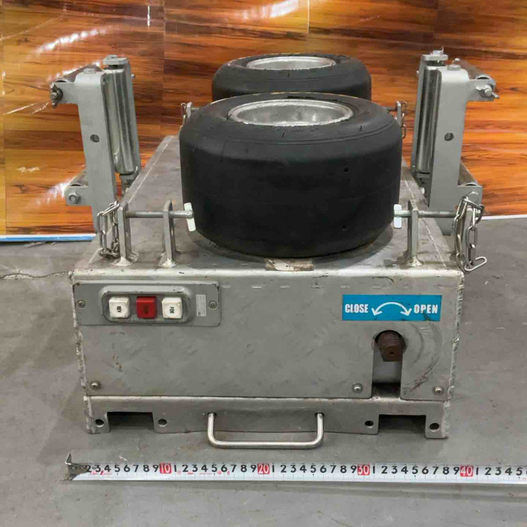 【店頭受取り限定】メーカー 型式不明 ケーブル送り機【川口店】