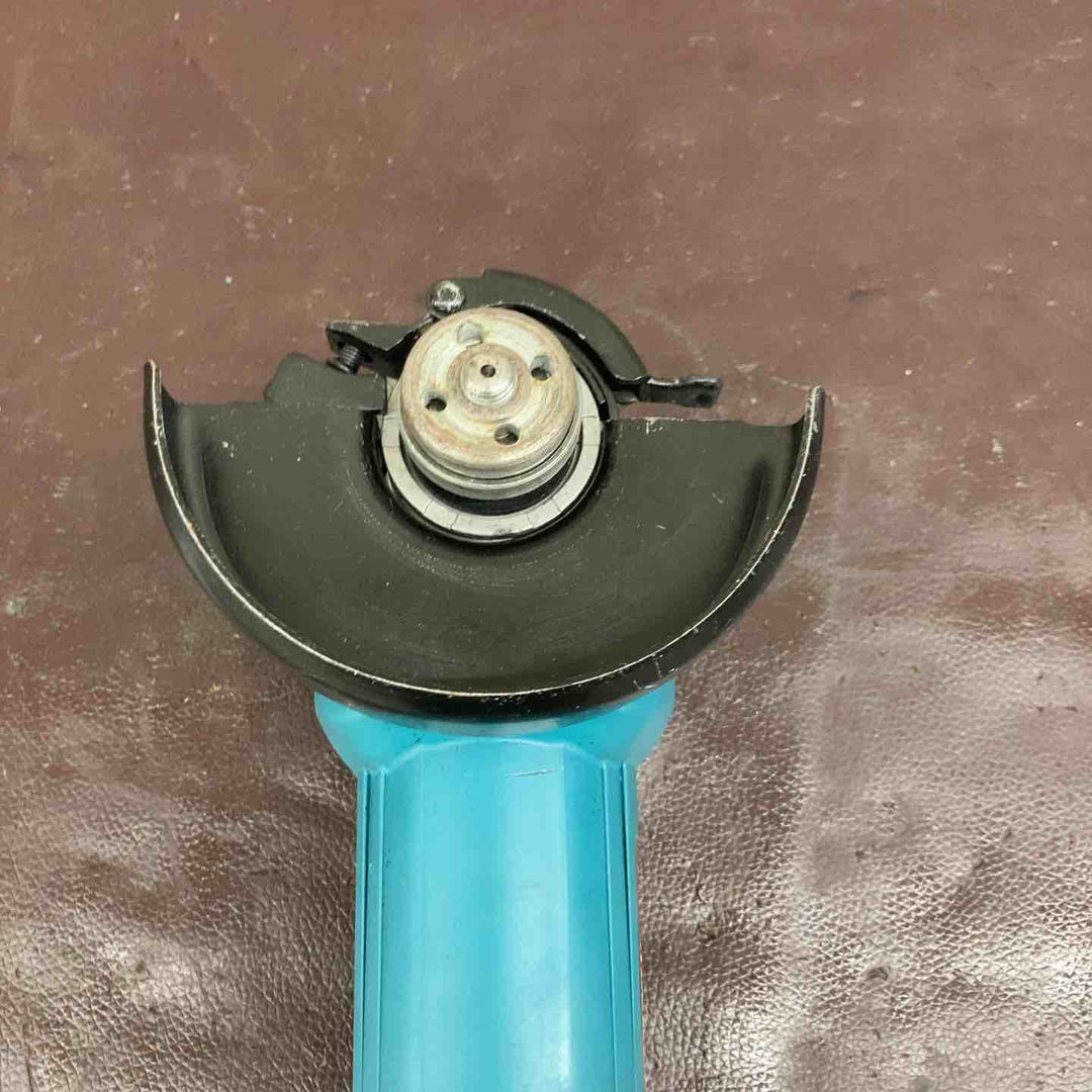【中古品】☆マキタ(makita) 100mmディスクグラインダ 9533BL【東大和店】