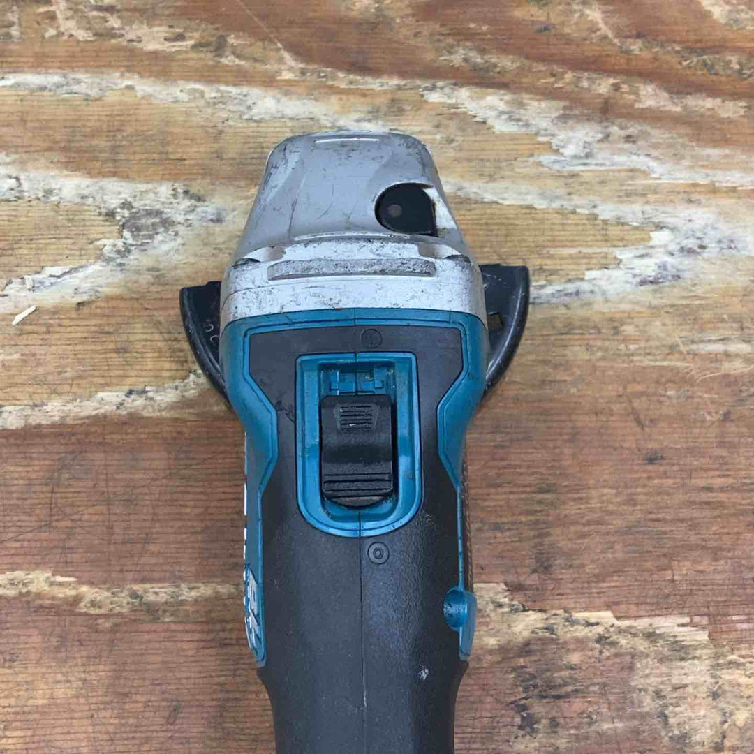 【中古品】★マキタ(makita) 100mmコードレスディスクグラインダ GA412DZ 18V 本体のみ【柏店】