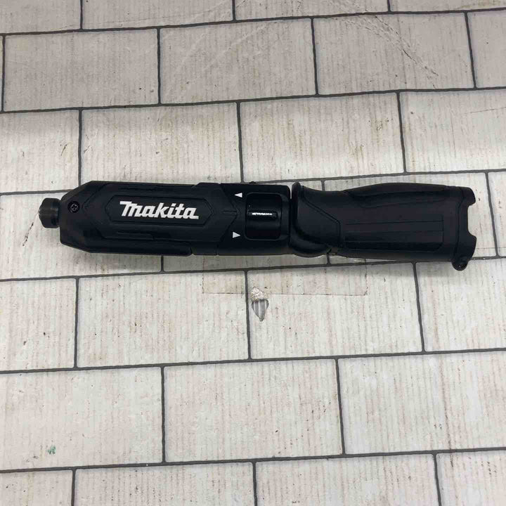 ★マキタ(makita) コードレスペンインパクトドライバー TD022DSHXB【所沢店】