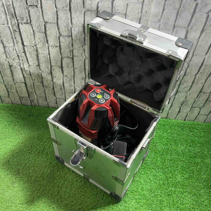 ◇テクノ販売  LTC グリーンレーザー墨出し器  矩十字・横 LST-BG6 動作確認済【川口店】
