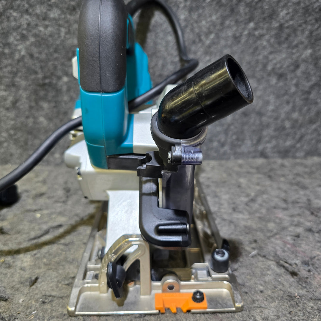 【中古品・マキタ製新品刃取付け済み！延長コード付き！】マキタ(makita) 防じん丸のこ KS5200FX【桶川店】
