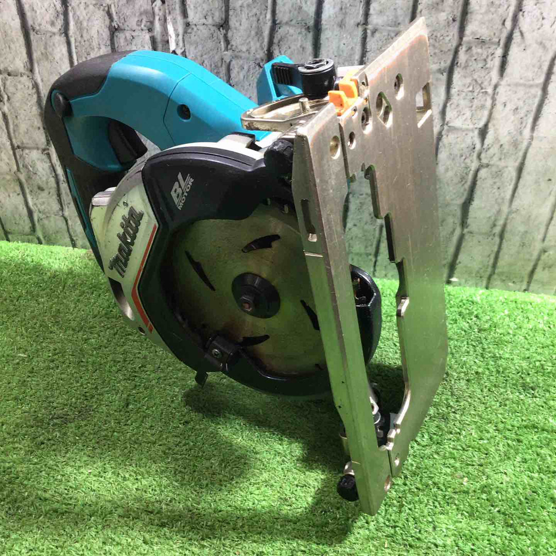 ★マキタ(makita) コードレス丸のこ HS474DZ【川口店】