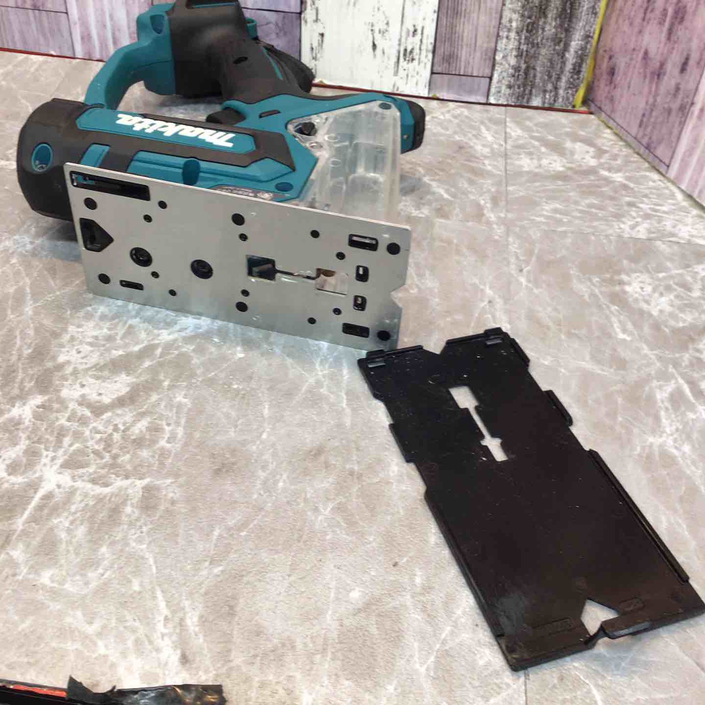☆マキタ(makita) コードレスボードカッタ SD100DZ【越谷店】 ☆マキタ(makita) コードレスボードカッタ SD100DZ【越谷店】 – アクト
