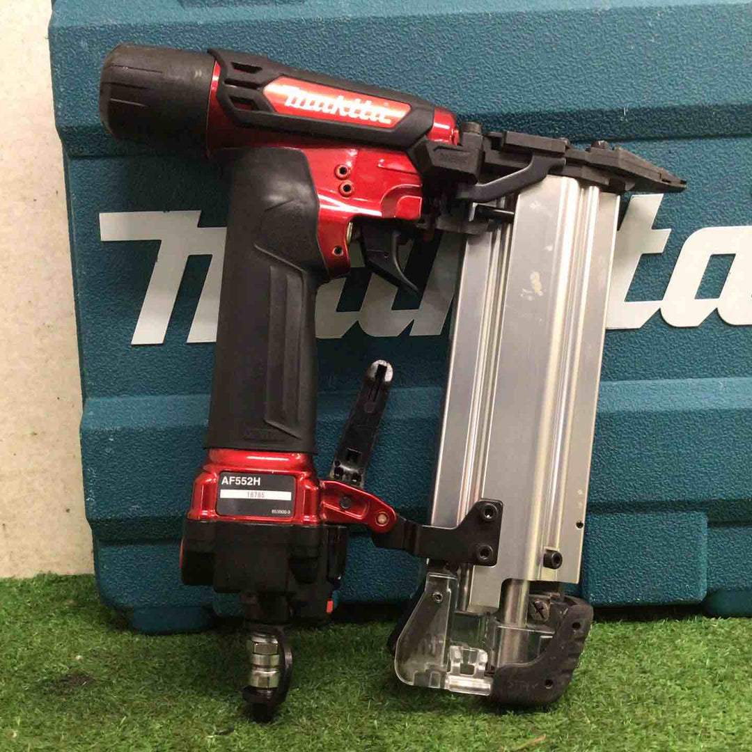 ★マキタ(makita) 高圧フィニッシュネイラ AF552H【町田店】