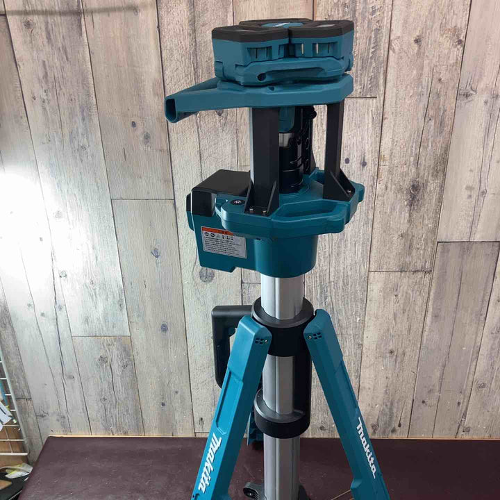 【中古美品】マキタ(makita) コードレスタワーライト ML814 ケース付属【東大和店】