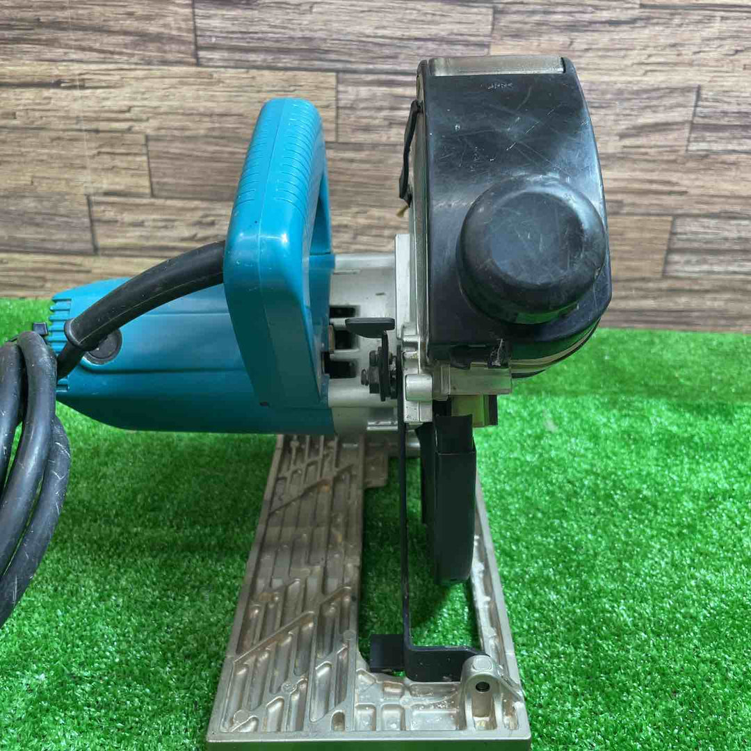 マキタ(makita) 防じん丸のこ 5047KB【桶川店】