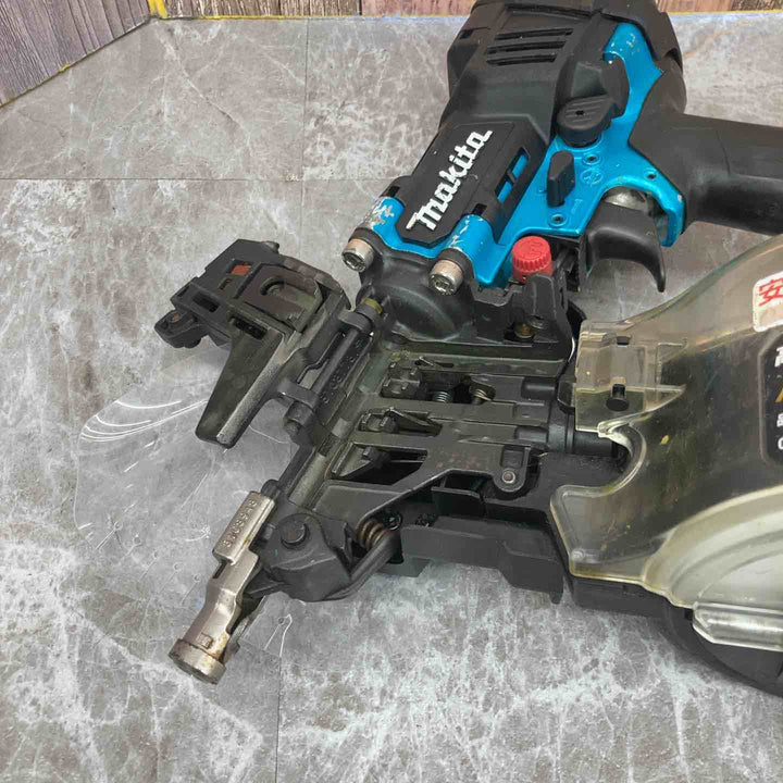 【中古品】★マキタ makita 高圧エア釘打ち機 AN636HM 本体のみ【八潮店】