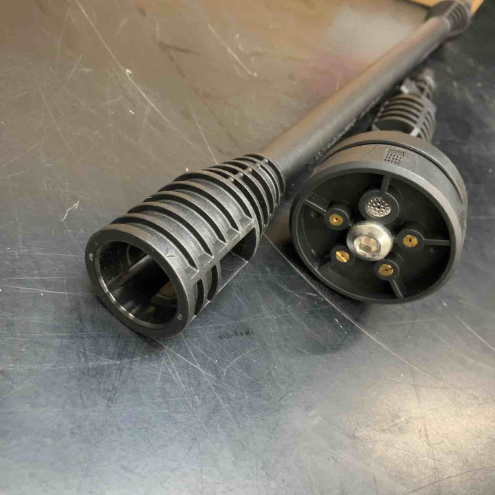 ★マキタ(makita) コードレス高圧洗浄機 MHW180DZ【川越店】