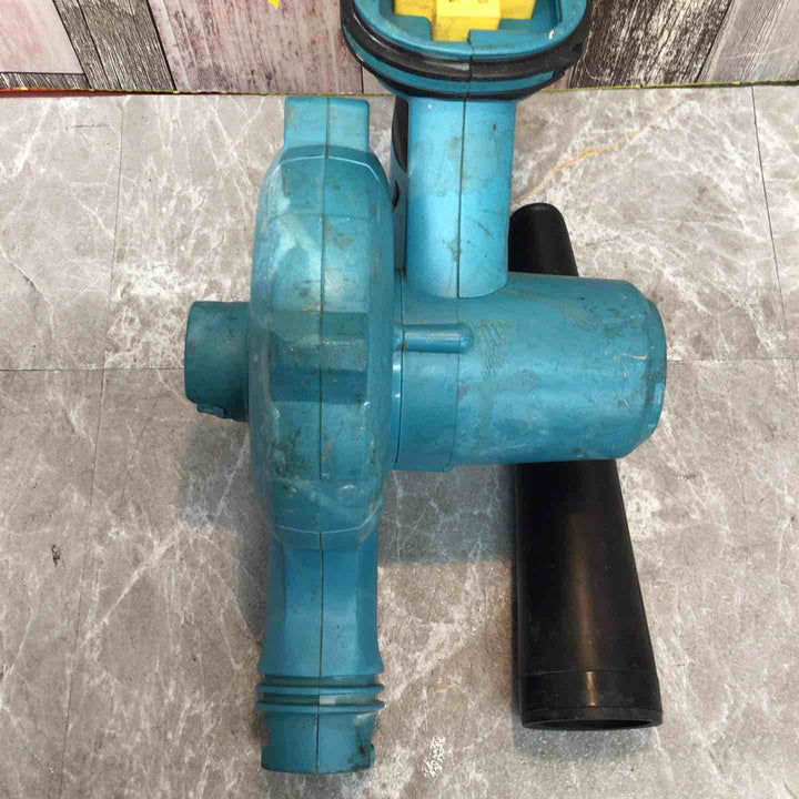 ☆マキタ(makita) コードレスブロワ UB182DZ【八潮店】