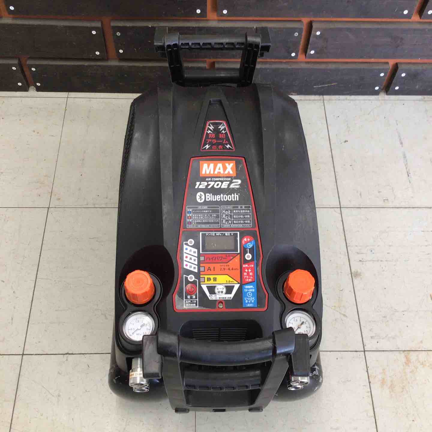 ☆マックス(MAX) エアコンプレッサー AK-HH1270E2_ブラック【鴻巣店 