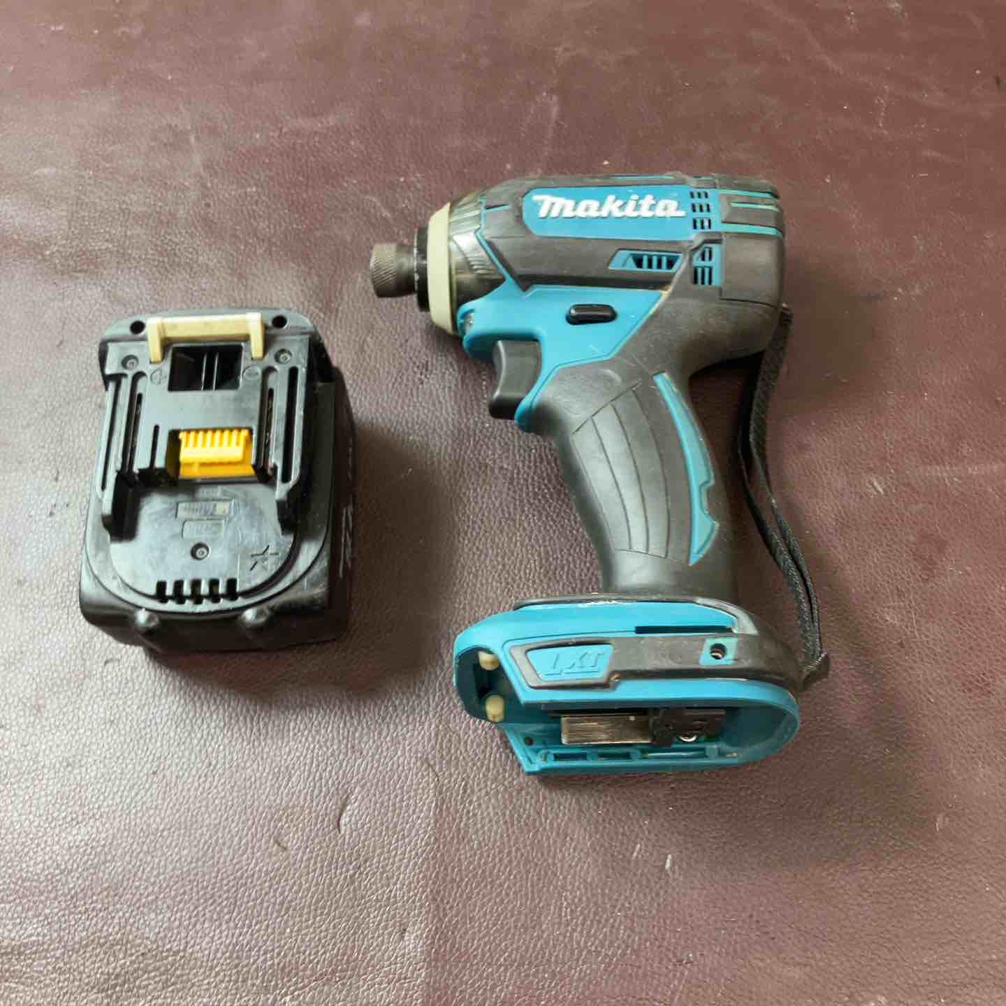 ☆中古品☆ makita マキタ 18V 充電式インパクトドライバー ☆中古品☆ makita マキタ 18V 充電式インパクトドライバー