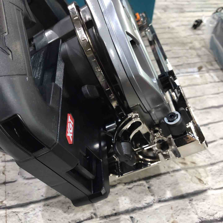 ★マキタ(makita) コードレス丸のこ HS001GRDXB【川口店】