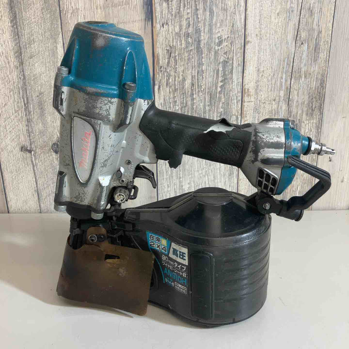 ◇マキタ(makita) 高圧エア釘打ち機 AN910H【戸田店】