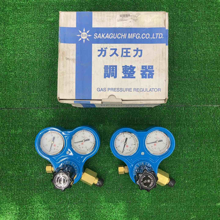 小池酸素 溶断器用圧力調整器 セーフティゴールド 酸素用・アセチレン用 計4点+阪口製作所 酸素調整器 S-3K 関東式 2点 計6点セット【桶川店】