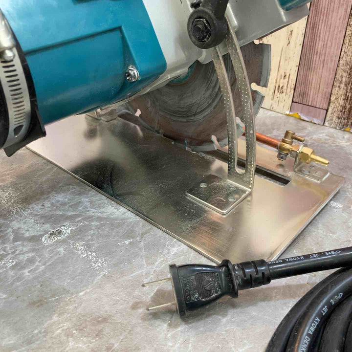 ◇マキタ(makita) 205mm カッタ 4108R コンクリートカッター【八潮店】