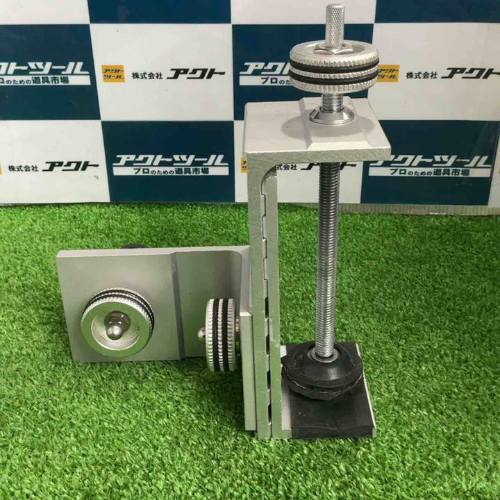 ◇タジマ(Tajima) レーザークランプ LA-CLP レーザー墨出し器固定具【草加店】