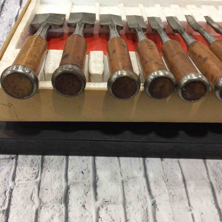 義永 別誂 追入鑿 10本組 三ツ裏 【川口店】