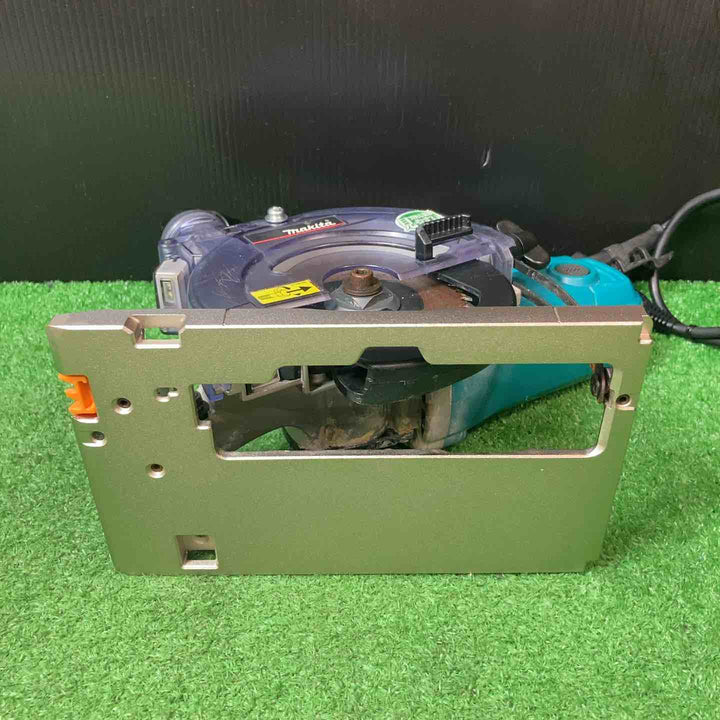 ☆マキタ(makita) 125mmボード用防じん丸のこ 5205FXSP1【岩槻店】