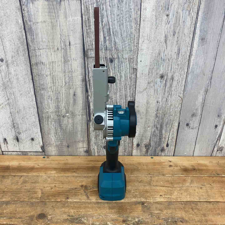 【中古美品】 マキタ(makita) コードレスベルトサンダ BS180DZ 18V バッテリー1個付属 【東大和店】
