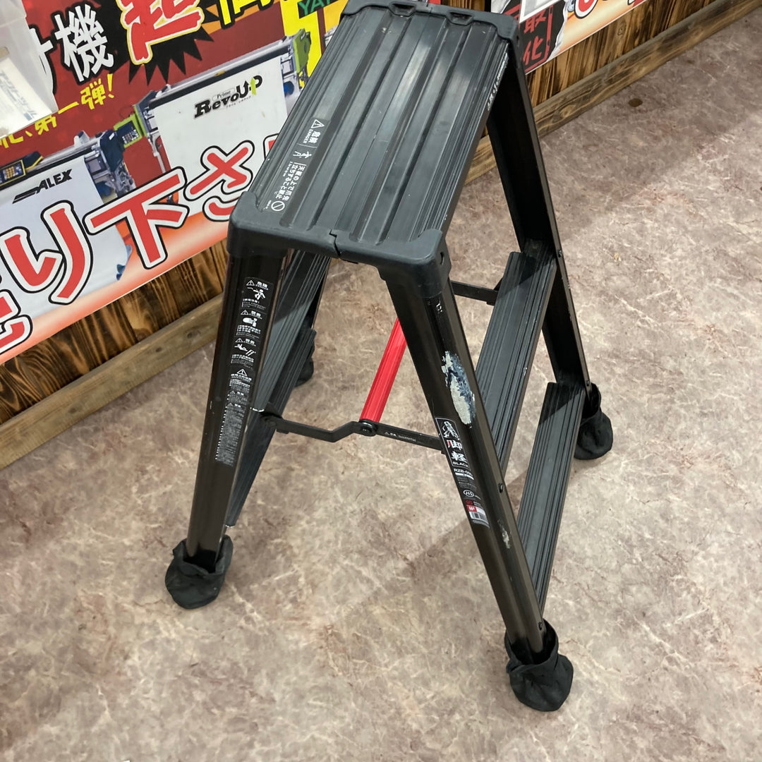 【店頭受取り限定】〇長谷川工業(Hasegawa) 専用脚立 脚軽 BLACK 3段 RZB-09b (0.79m) (17761)【2020年モデル】【所沢店】