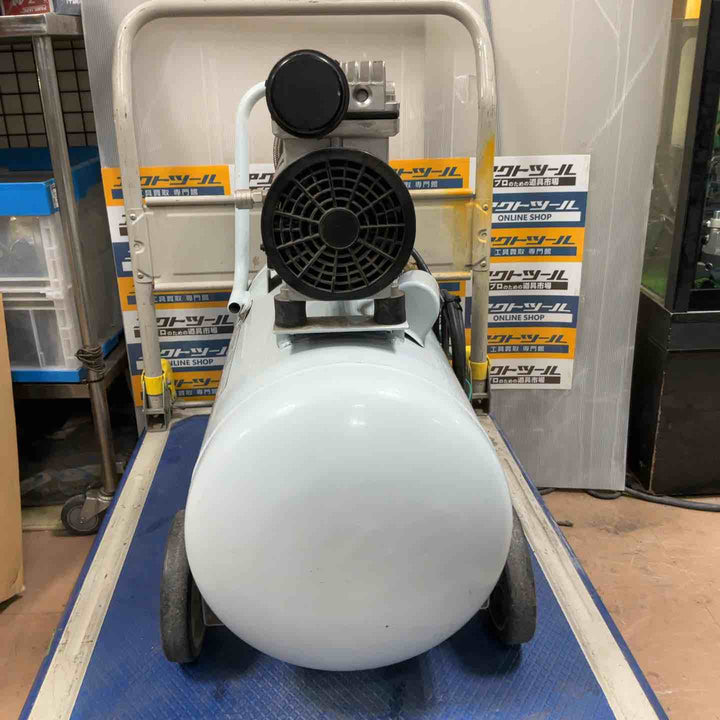 【店頭受取り限定】高儀 EARTH MAN エアーコンプレッサー 静音オイルレス 39L ACP-160SL【草加店】