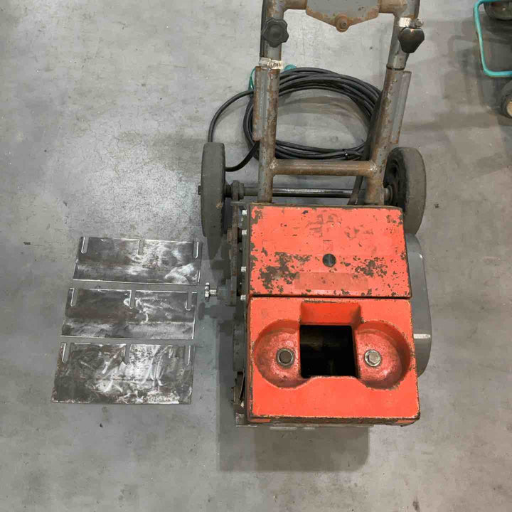 【店頭受取り限定】◇ 極東(KYOKUTO) 床材剥がし機 ストロングペッカー SM-8【川口店】