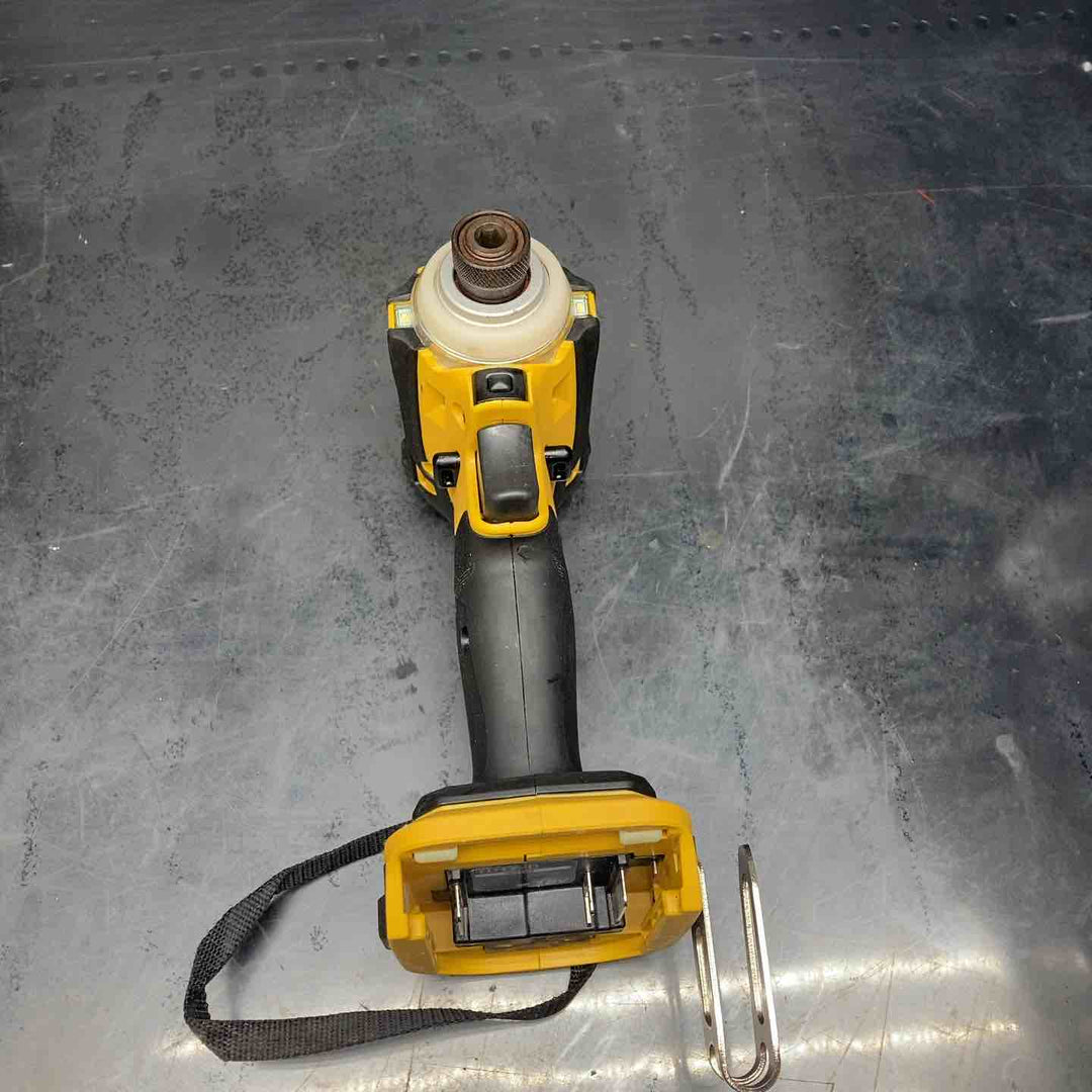 ★マキタ(makita) コードレスインパクトドライバー TD172DGXFY【川越店】