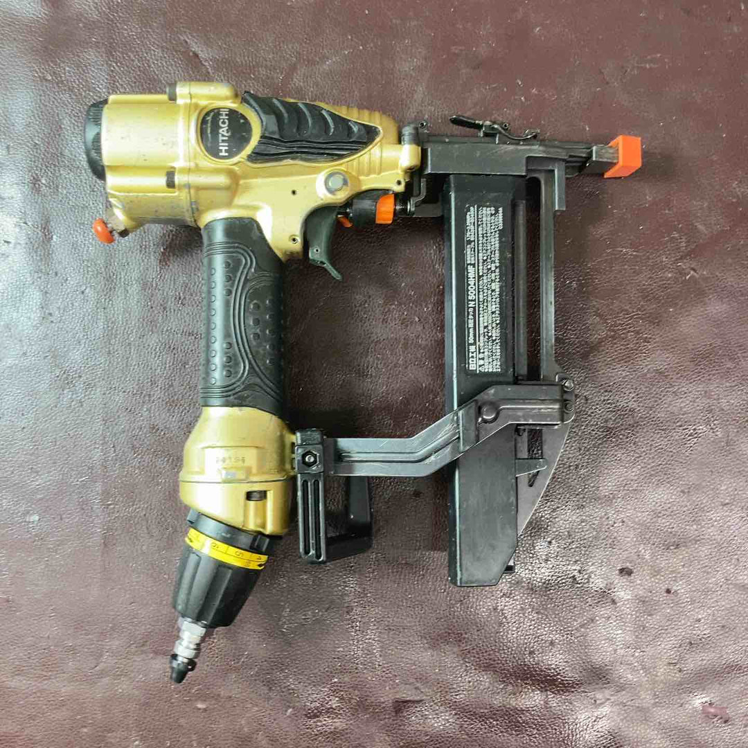 【中古品】ハイコーキ(HIKOKI ※旧:日立工機) 高圧フロアタッカ N5004HMF【東大和店】