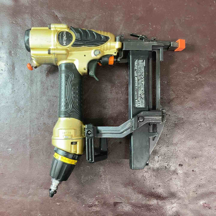【中古品】ハイコーキ(HIKOKI ※旧:日立工機) 高圧フロアタッカ N5004HMF【東大和店】