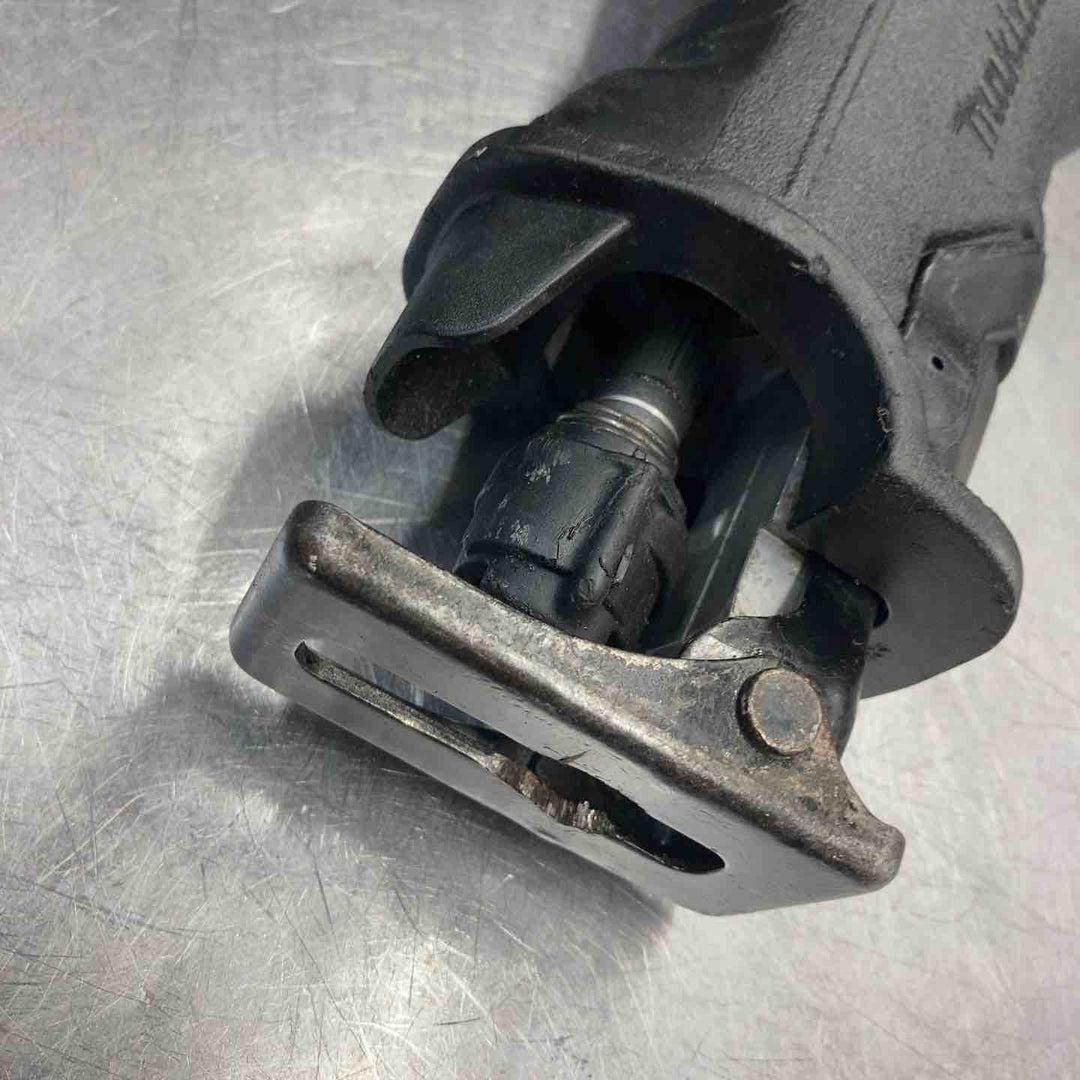 【中古品】 マキタ(makita) レシプロソー JR3061T 【東大和店】