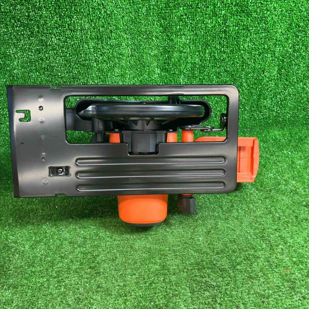 ブラックアンドデッカー(BLACK+DECKER) 18V コードレス丸ノコ【本体のみ電池別売】 BDCCS18B【藤沢店】