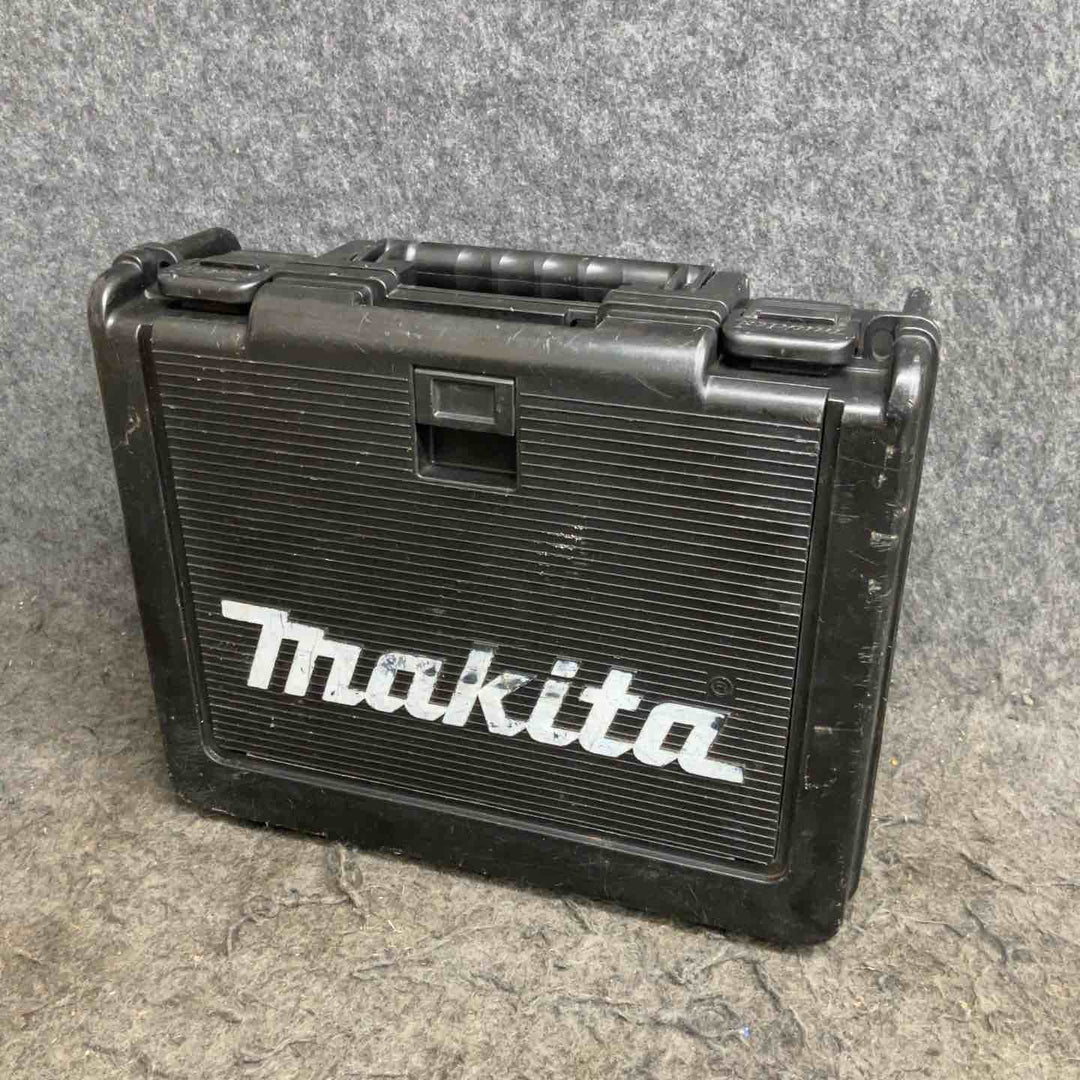 ★マキタ(makita) コードレスインパクトドライバー TD138DRFXW ケース(14.4V3.0Ahバッテリー[262][343]、充電器)【鴻巣店】