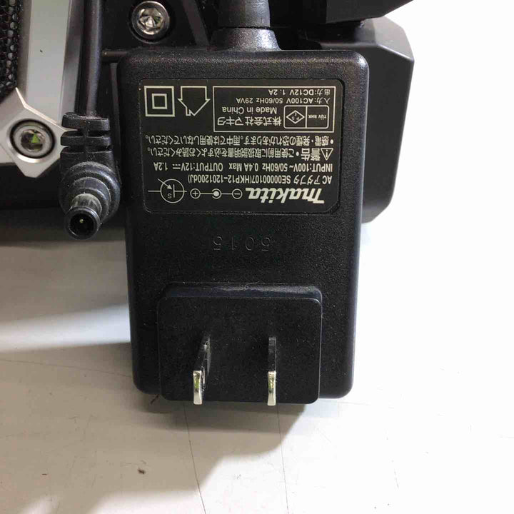 ★マキタ(makita) コードレスラジオ MR108B【戸田店】