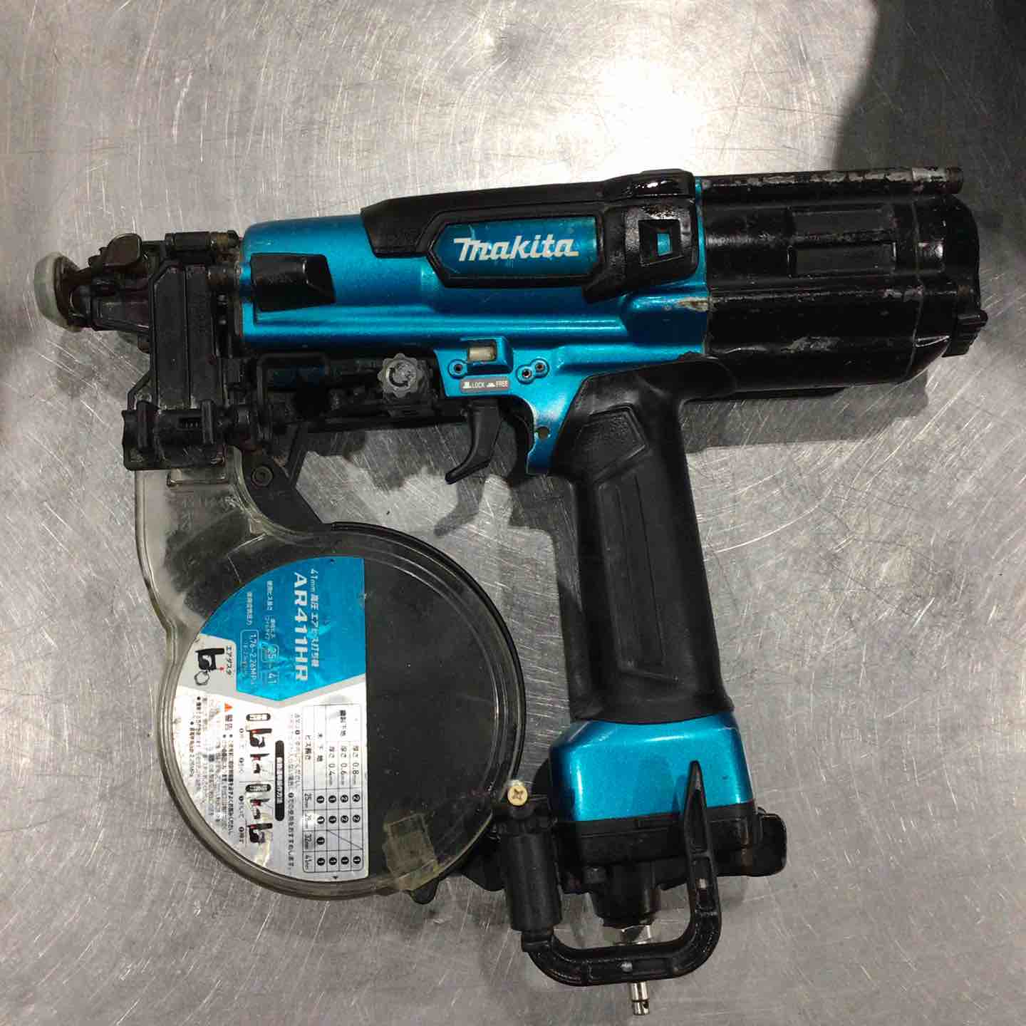 電動工具・エア工具 マキタ 高圧エアビス打ち機 AR411HR青