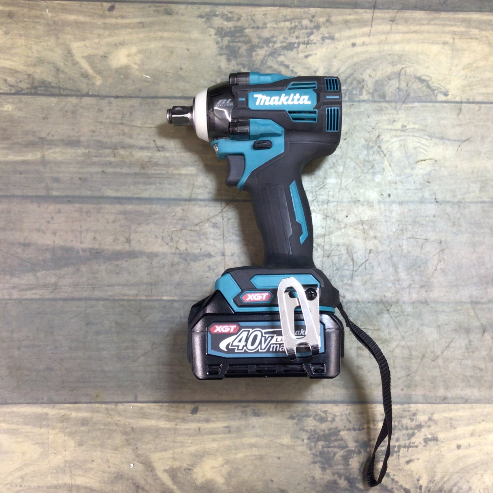 マキタ インパクトレンチ TW004GRDX I11-03