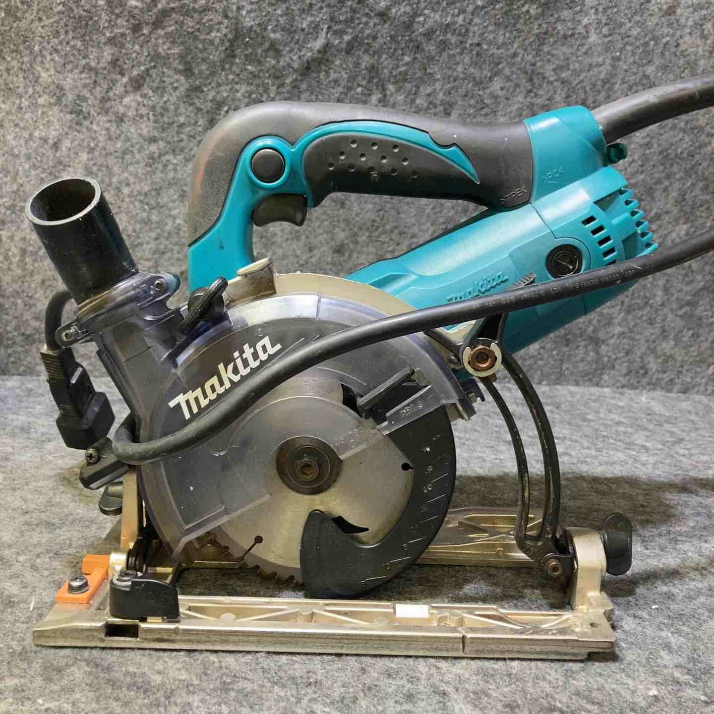 マキタ(makita) 防じん丸のこ KS5200FX【桶川店】 – アクトツール