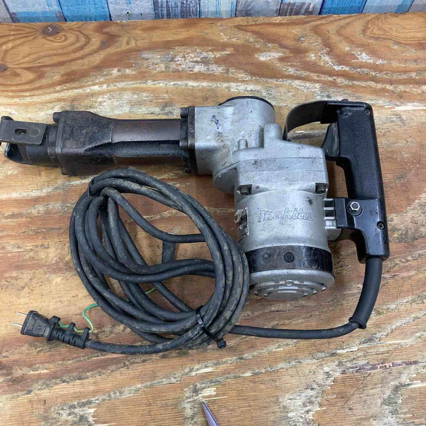 ☆マキタ(makita) 電動ハンマ HM1201【柏店】 – アクトツール